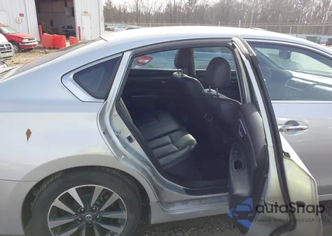 2017 Nissan Altima 2.5/2.5 S/2.5 Sl/2.5 Sr/2.5 Sv from USA, damaged, VIN 1N4AL3AP2HC113103